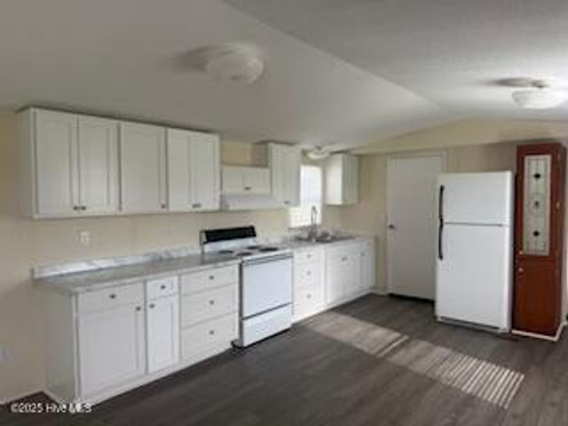 3745 Burgaw Highway 13, Jacksonville, NC 28540