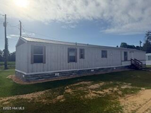 3745 Burgaw Highway 13, Jacksonville, NC 28540