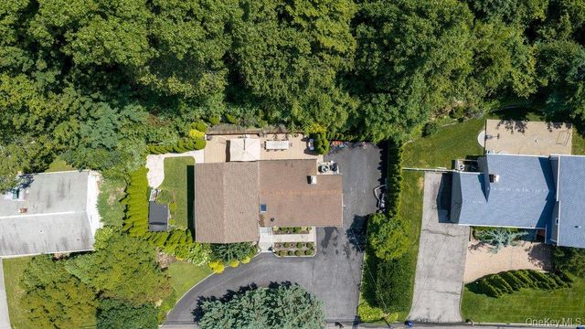 457 Pinebrook Boulevard, New Rochelle, NY 10804