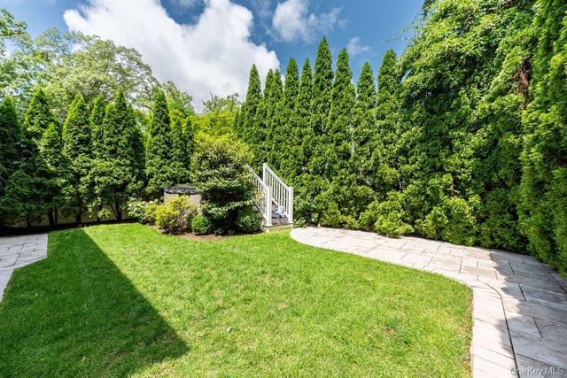 457 Pinebrook Boulevard, New Rochelle, NY 10804