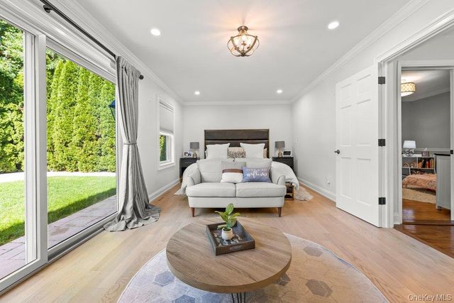 457 Pinebrook Boulevard, New Rochelle, NY 10804