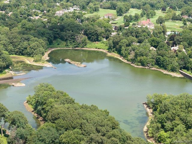 457 Pinebrook Boulevard, New Rochelle, NY 10804