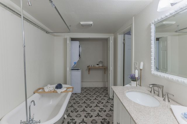 453 E Marshall Street, Van Alstyne, TX 75495