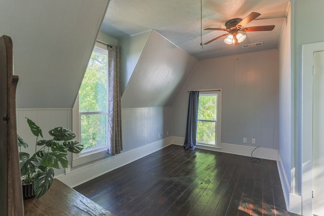 453 E Marshall Street, Van Alstyne, TX 75495