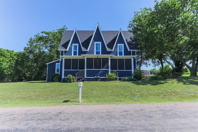 453 E Marshall Street, Van Alstyne, TX 75495