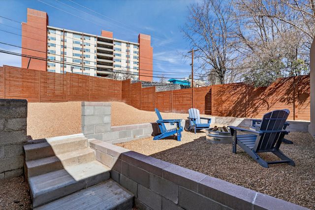 1025 Roma Avenue NE, Albuquerque, NM 87106