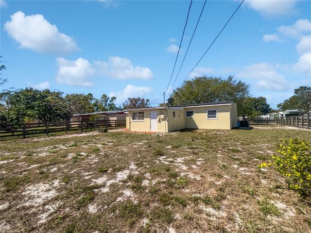 411 THOMAS AVENUE, Frostproof, FL 33843