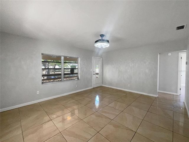 411 THOMAS AVENUE, Frostproof, FL 33843