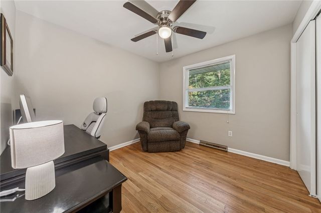 290 Wexford Bayne Rd, Pine Twp, PA 15090