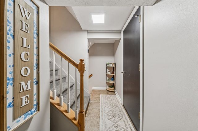 290 Wexford Bayne Rd, Pine Twp, PA 15090