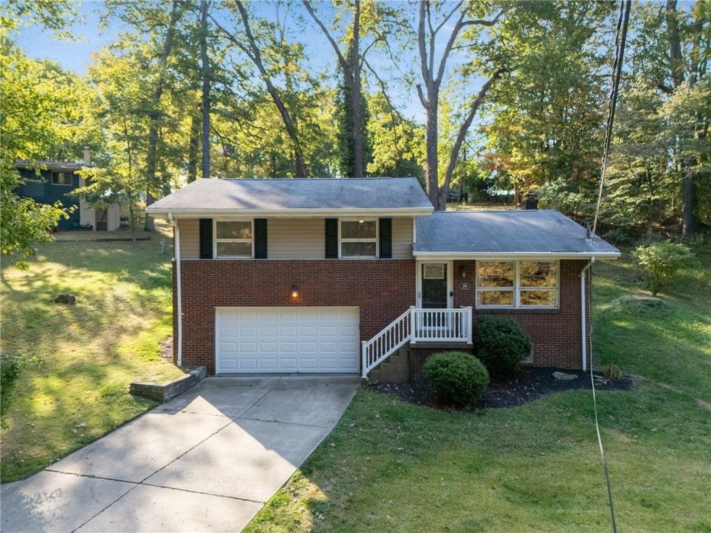 290 Wexford Bayne Rd, Pine Twp, PA 15090