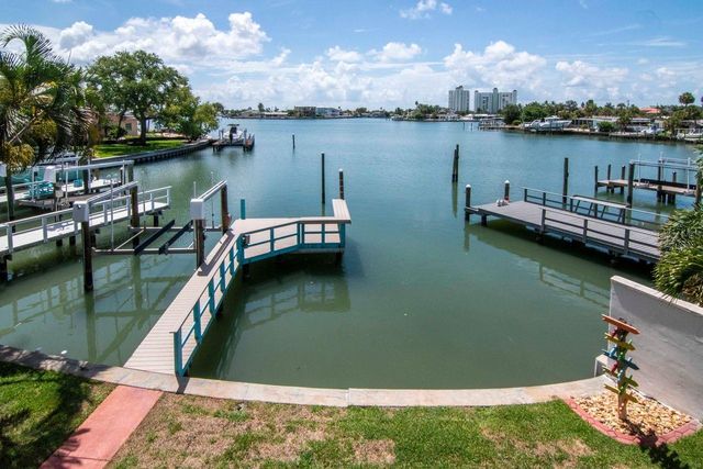 7025 BOCA CIEGA DRIVE, St Pete Beach, FL 33706