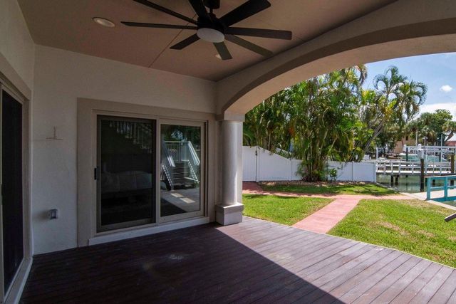 7025 BOCA CIEGA DRIVE, St Pete Beach, FL 33706