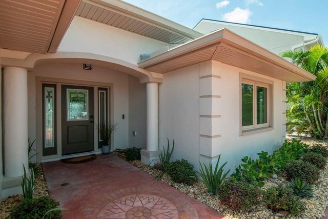 7025 BOCA CIEGA DRIVE, St Pete Beach, FL 33706