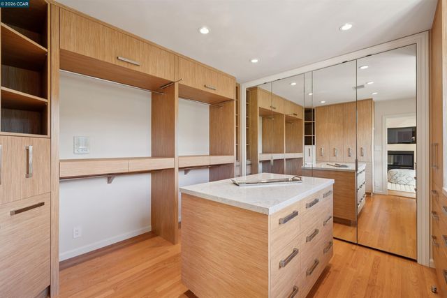 124 CAMINO SOBRANTE, Orinda, CA 94563