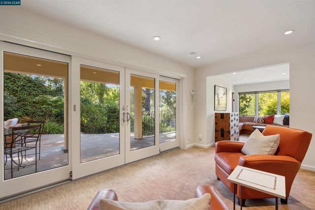 124 CAMINO SOBRANTE, Orinda, CA 94563