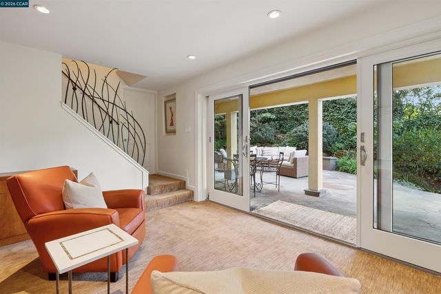 124 CAMINO SOBRANTE, Orinda, CA 94563