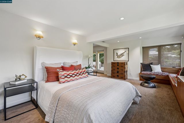 124 CAMINO SOBRANTE, Orinda, CA 94563