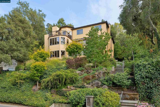 124 CAMINO SOBRANTE, Orinda, CA 94563
