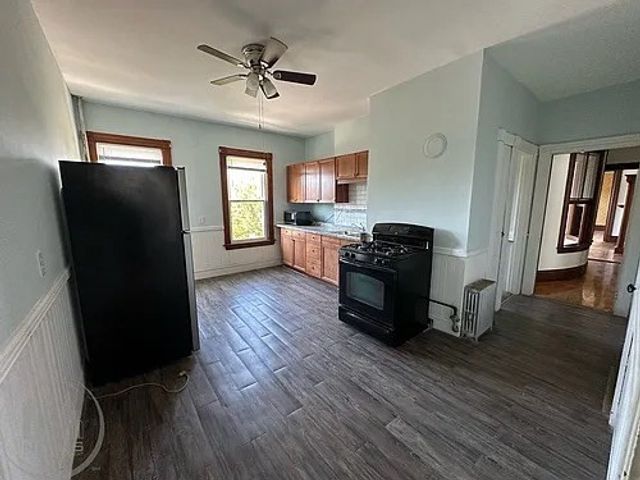 30 Pattison St 2, Worcester, MA 01604