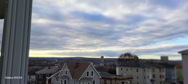 30 Pattison St 2, Worcester, MA 01604