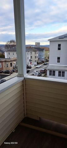 30 Pattison St 2, Worcester, MA 01604