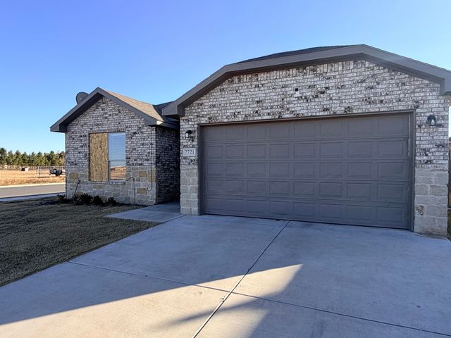 7721 95th Street, Lubbock, TX 79424