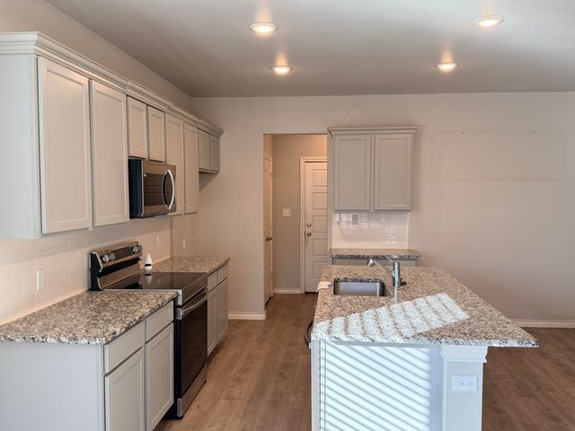 7721 95th Street, Lubbock, TX 79424