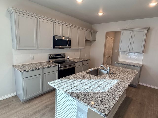 7721 95th Street, Lubbock, TX 79424