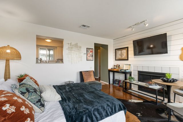 790 1st Ave, N, Nashville, TN 37201