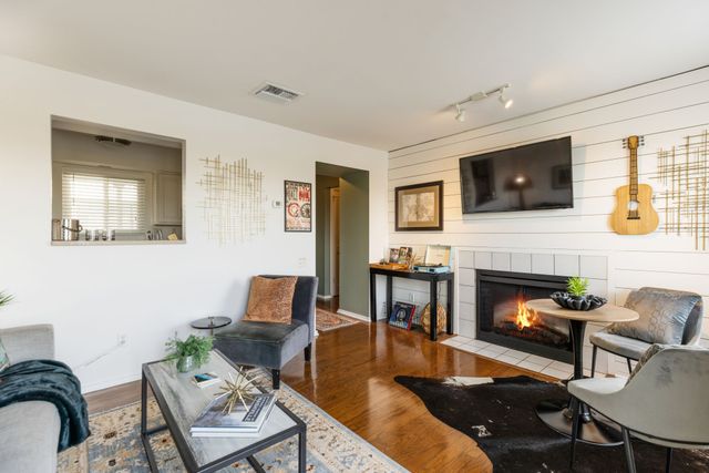 790 1st Ave, N, Nashville, TN 37201