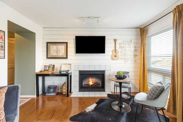 790 1st Ave, N, Nashville, TN 37201