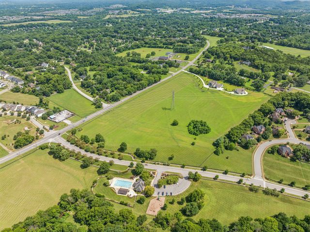 702 Periwinkle Cv, Franklin, TN 37064