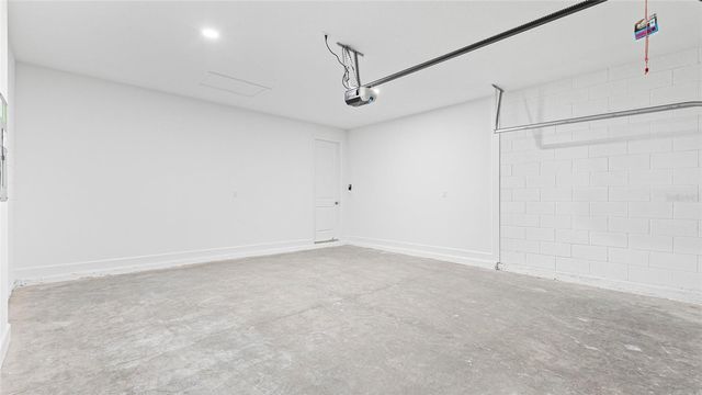 1293 TWIN FARMS COURT, Deland, FL 32724