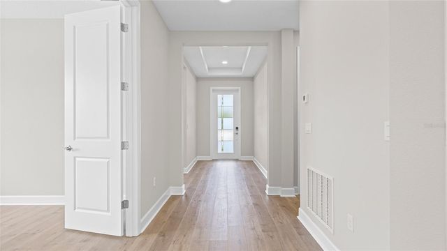 1293 TWIN FARMS COURT, Deland, FL 32724