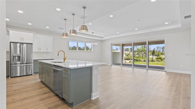 1293 TWIN FARMS COURT, Deland, FL 32724