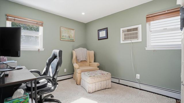 178 Geery Avenue, Holbrook, NY 11741