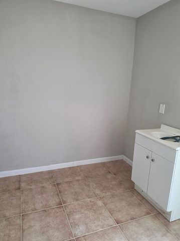 7316 Camino Real Street, Baytown, TX 77521