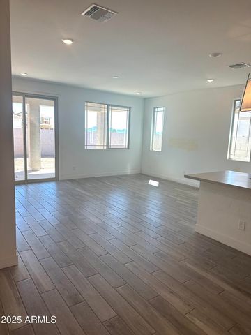 792 W Sparrow Drive, Queen Creek, AZ 85140