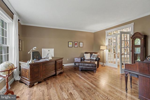 20 WHITE PINE DR, Hershey, PA 17033