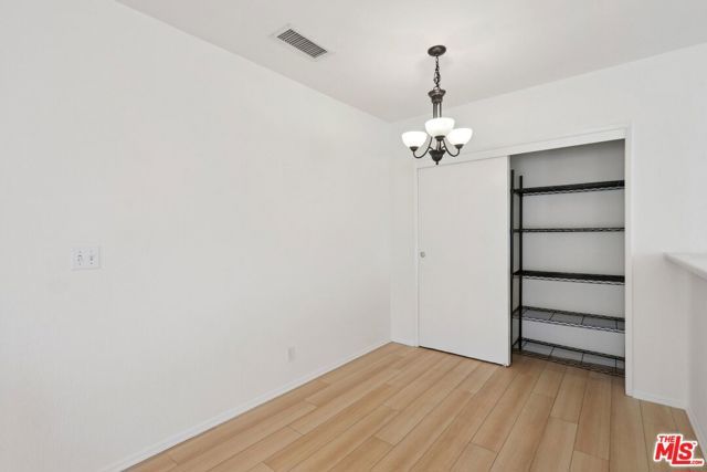 5429 Troost 4, Valley Village, CA 91601