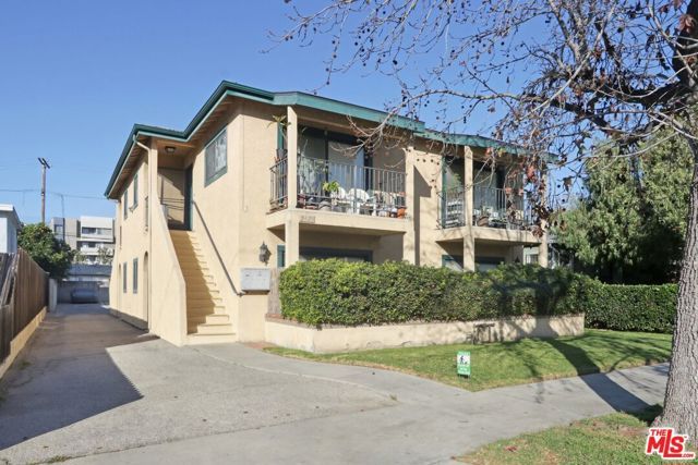 5429 Troost 4, Valley Village, CA 91601