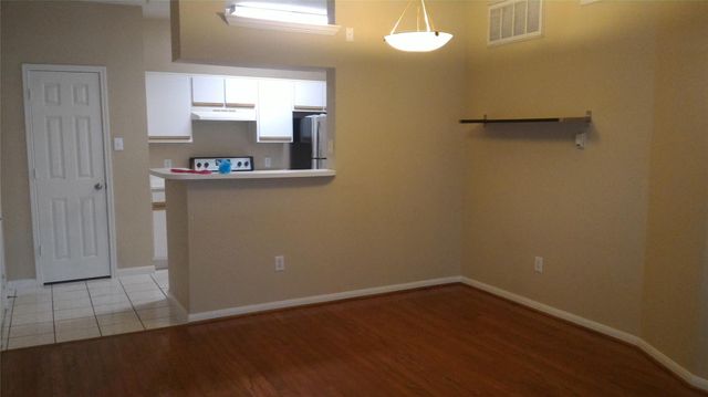 1330 Old Spanish Trl 7304, Houston, TX 77054