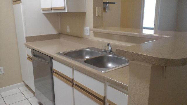 1330 Old Spanish Trl 7304, Houston, TX 77054