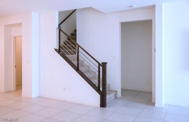 6841 Toll Mountain Street, North Las Vegas, NV 89086