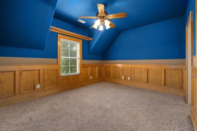 12713 Pleasant Valley Road, Gentry, AR 72734