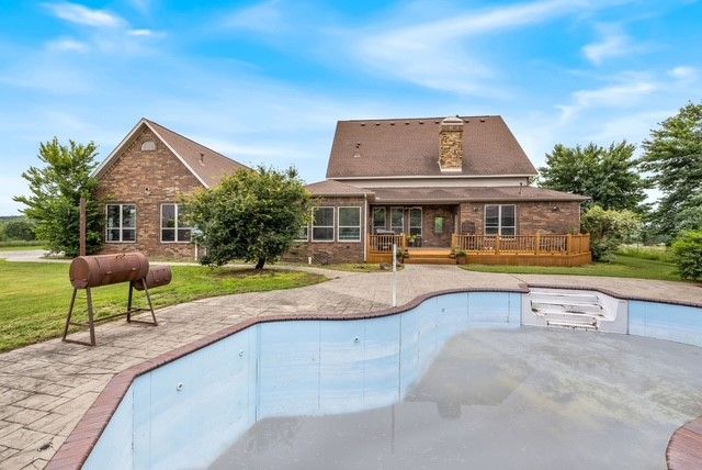 12713 Pleasant Valley Road, Gentry, AR 72734