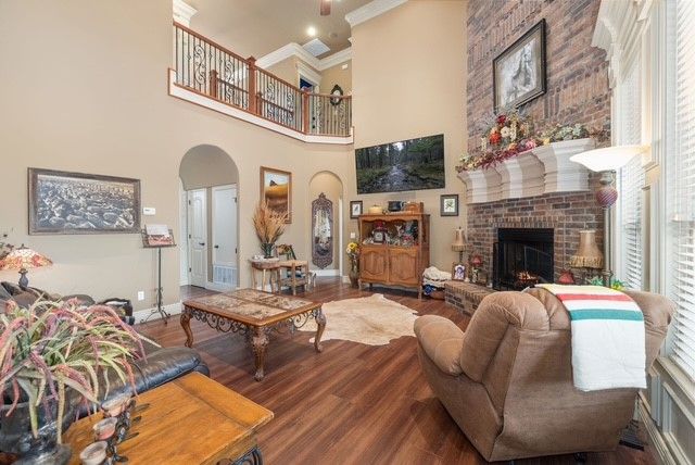 12713 Pleasant Valley Road, Gentry, AR 72734