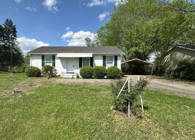 130 E St, Clarksville, TN 37042