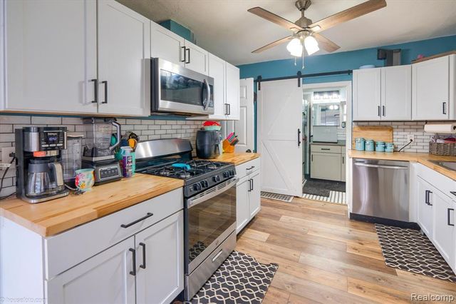 1115 Litchfield Street, Bay City, MI 48706